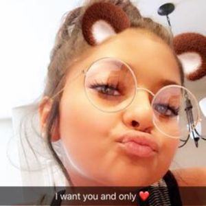 Meet your Posher, Hailey